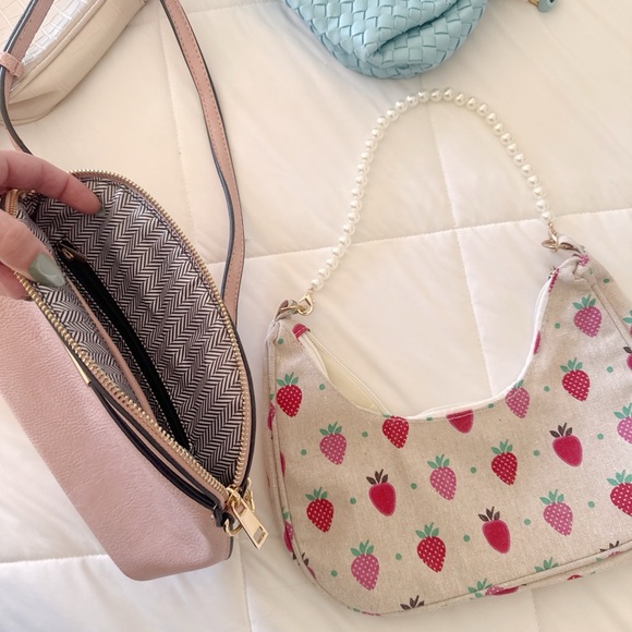 Purse bundle - Picture 2 of 4